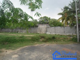 Land for Sale at Thalawathugoda